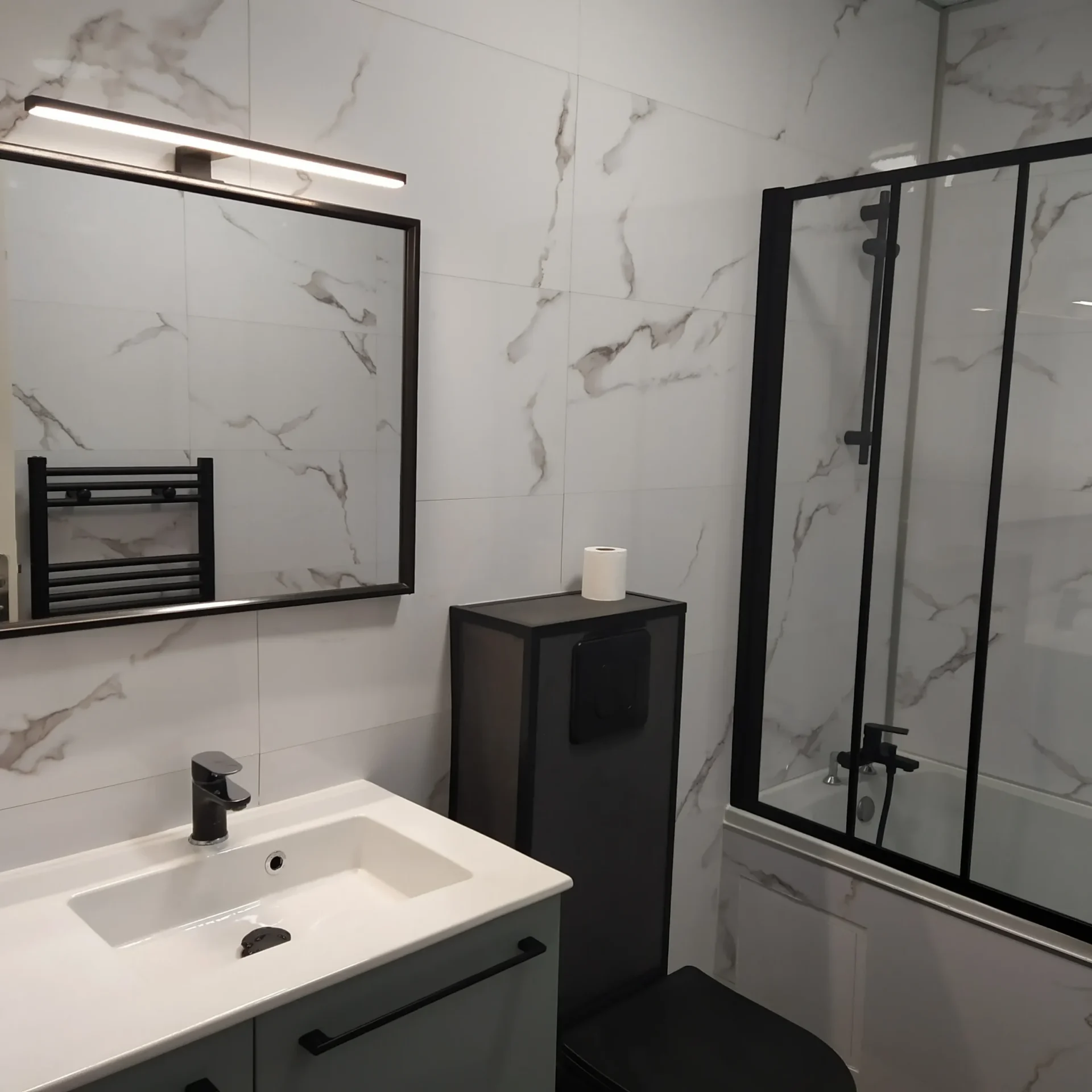 salle-bain-ty-cocoon-1-1 Location logement entier meublé à Quimper