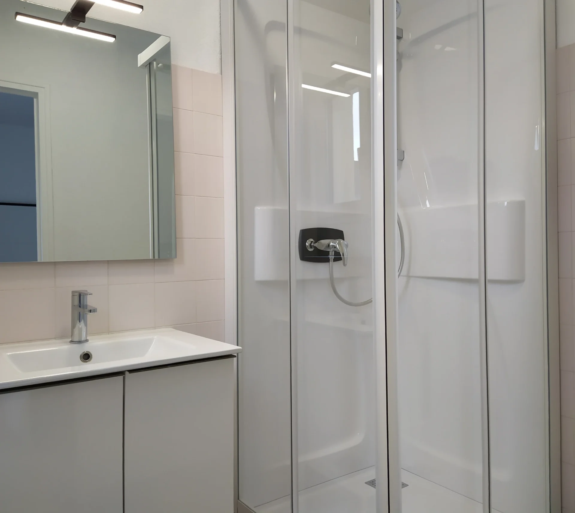 salle d'eau La poterie salle d'eau la poterie